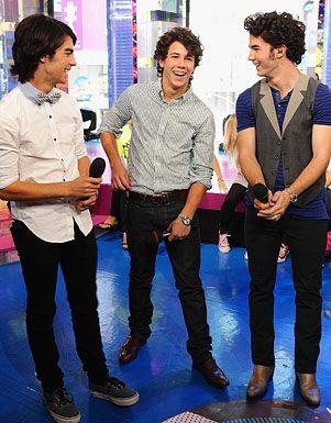 a (21) - th3 b3st JoNaS BrOthErS