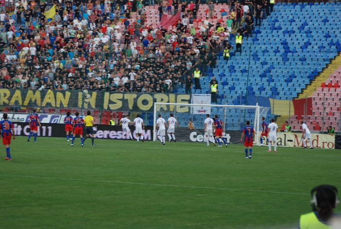 STEAUA-ujpest 080 - STEAUA