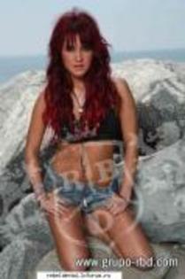 GBPOHXGCJBXBEQMSFYM[1] - dulce maria