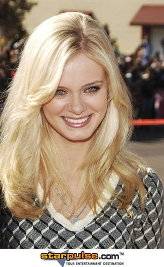 Sara Paxton-ESA-002214 - Sara Paxton