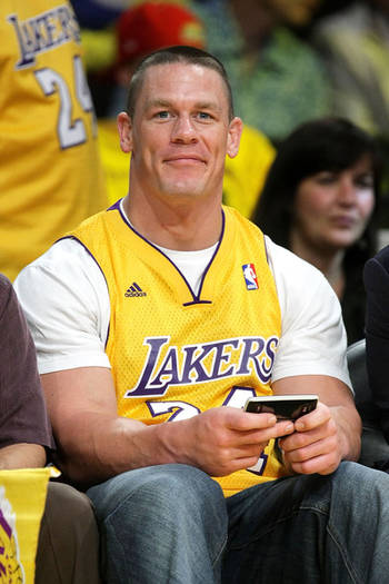 Joc Lakers - John Felix Anthony Cena