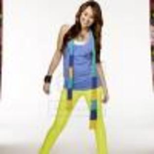 9UHnHM276391-01 - multe poze miley