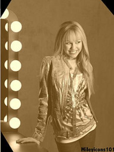 2592238933_ea431d267c_m - Hannah Montana-Miley Cyrus