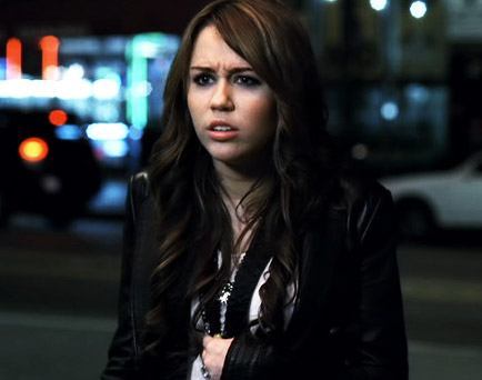 7 - Club Miley Cyrus