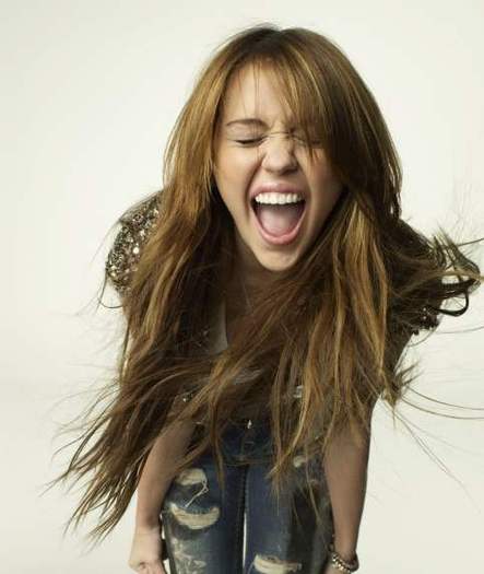 Miley-Cyrus-020 - PHOTOSHOOT MILEY CYRUS 05