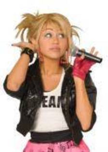 ZVVGVHYIKUJSCWMRJXU (84)