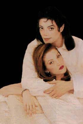 XRSHGGQLLSKYKUYXLIZ - Michael Jackson si Lisa Marie Presley