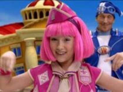 QENIXQMHBNPZILSPHBF - lazy town