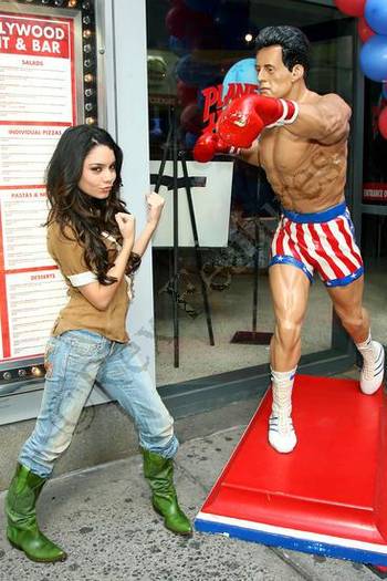 vanessaannehudgensdotneoo7 - Vanessa Hudgens