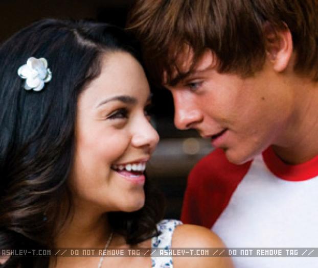 gabriella mintez & troy bolton - high school musical