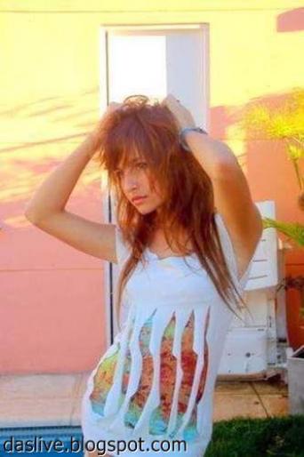 2353239087_bc9a26858a - Brenda Asnicar