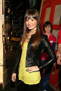 3020220050_52b6a13c33_m