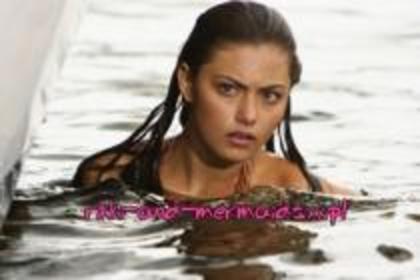 EKMIOBAAJZQWEJEGLUM - H2O just add water