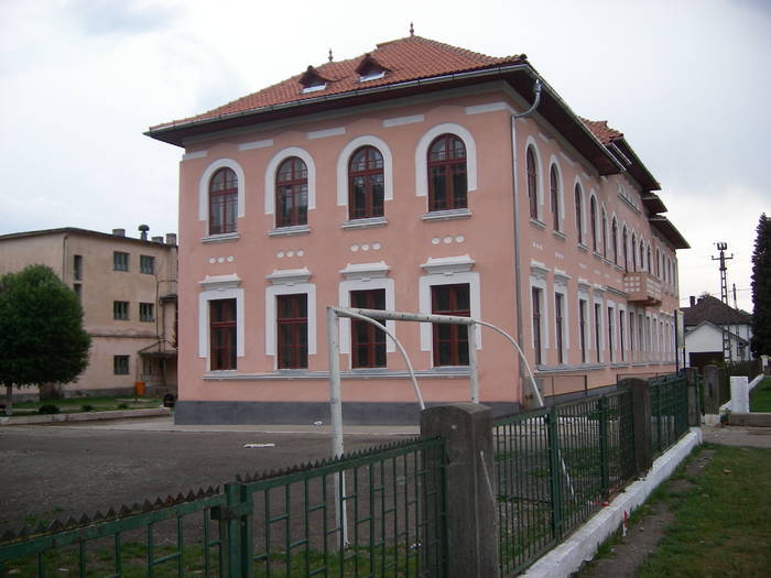 Otelu Rosu-scoala generala - Excursii 2009