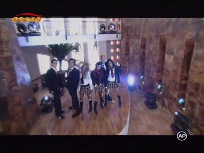 Image1114-1832(TV20) - rebelde