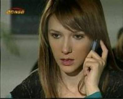 PCKXIONSJJHQYMFPAUZ - adela popescu