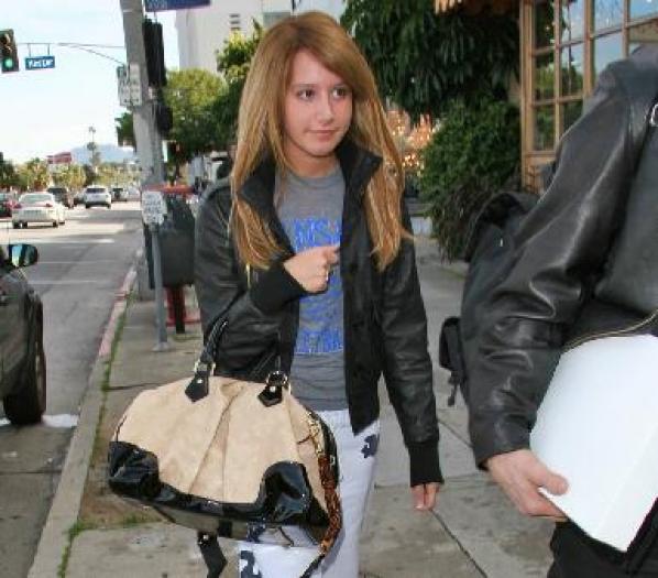 tisdale - Ashley tisdale