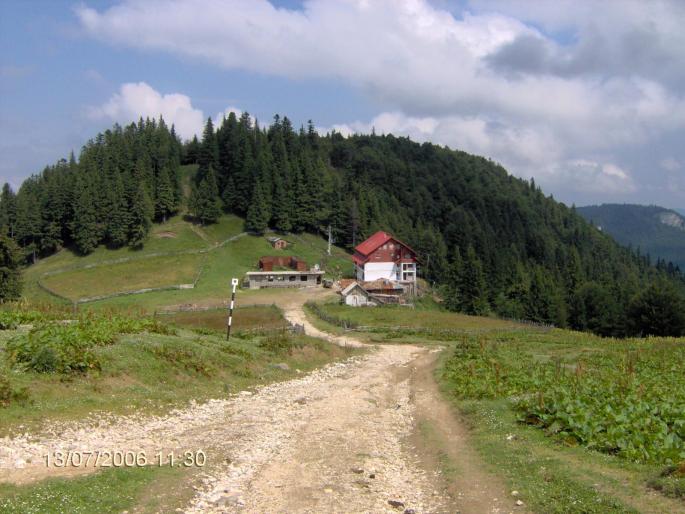 IM000392 - 2006 10 14 07 bucegi