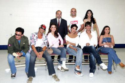 Saif Ali Khan,Arjun Rampal,Preity Zinta,Priyanka Chopra,SRK si Rani Muchkerjee in TEMPTATION 2004