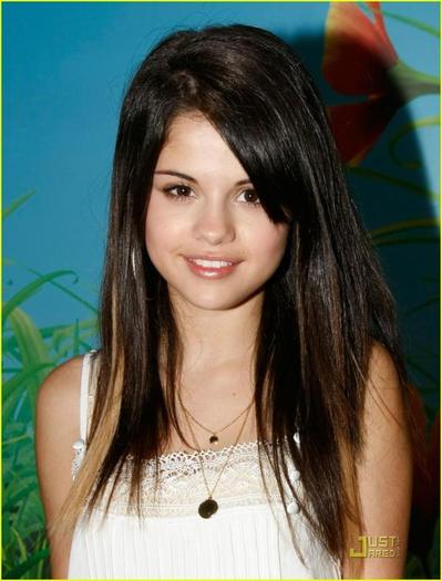 Selena_Gomez_1247633509_3 - Selena Gomez
