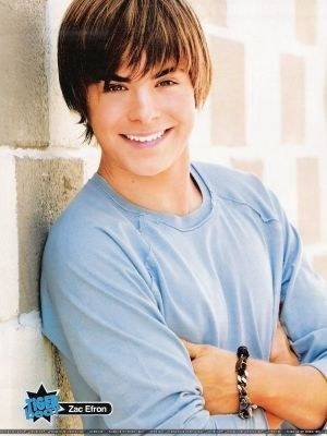 zacefron - Zac Efron