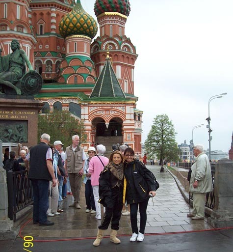 elena-si-lucia-dumitrescu - Elena Gheorghe