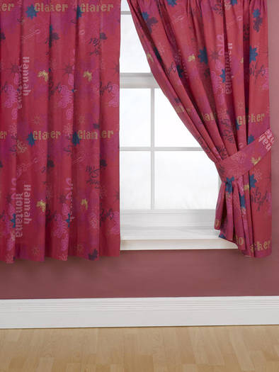 hannah_montana_curtains[1] - articole hannah