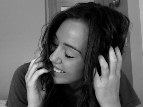 1bccff5bd22771c8_Photo_7 - Miley-Personal Picture
