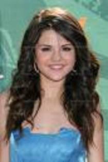 324523 - Selena Gomez