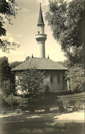60. Moscheie