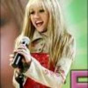 W0DLJ4606553-01 - hanah montana