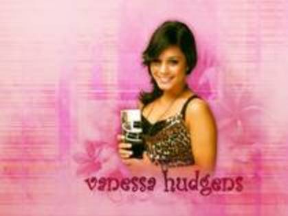 AmandaBynesMe - club vanessa hudgens