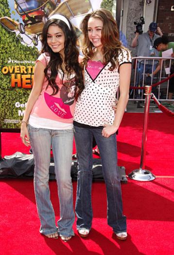 vanessaandmiley - vanessa hudgens-say ok