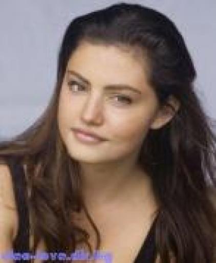 VTUZZSMYGAJDRABTBXF[1] - Phoebe Tonkin