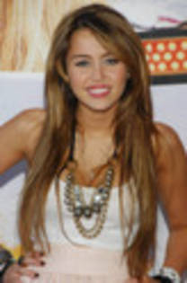 Miley%20Cyrus-SPX-029121 - Miley Cyrus