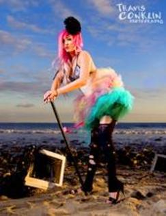 m_eee5da980fbdf9aca76c586710a3d5f2 - audrey kitching