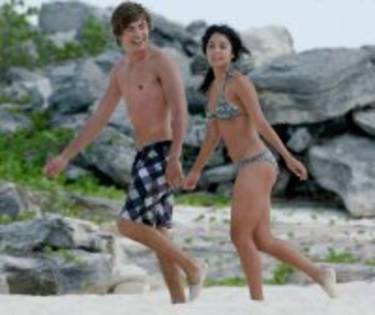 vanessa-hudgens-bikini-1-05 - High school musical