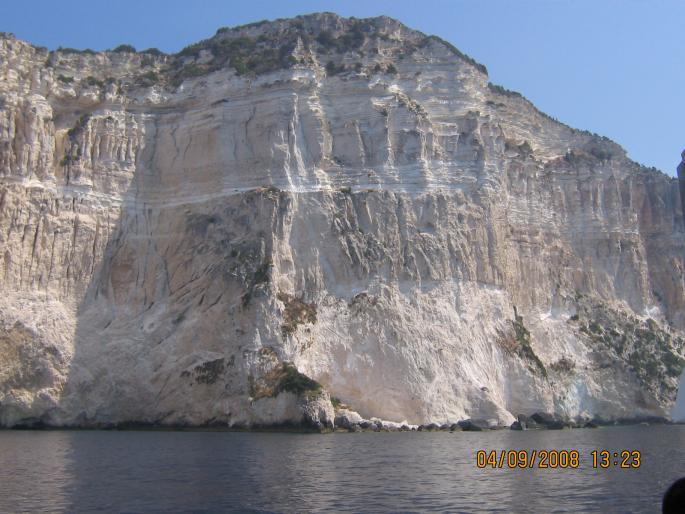 IMG_0136; Pesterile Albastre
