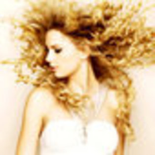 taylor-swift-500351l-thumbnail_gallery