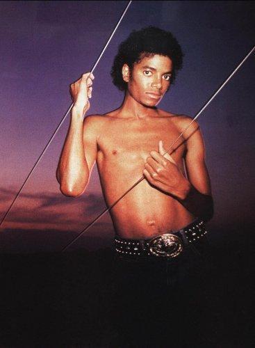 EQVGZSAKVBPIOIMUXXD - toate pozele mele cu michael jackson