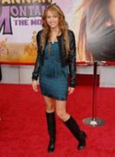 FGUPTUPWCUCDGYGNBXC - alegere 3