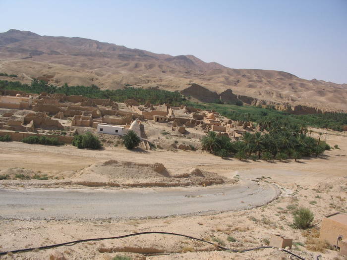 Sat distrus de inundatii - Tunisia