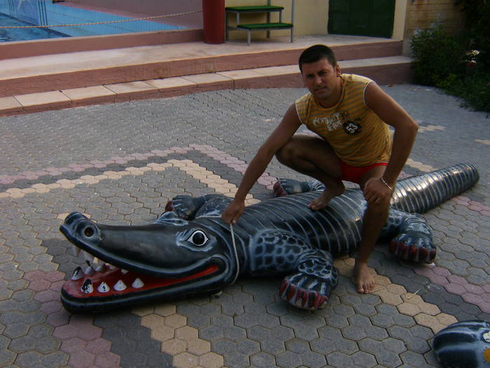 aqua parc hersonisos 060 - eu si familia mea la parcul acvatic din Grecia