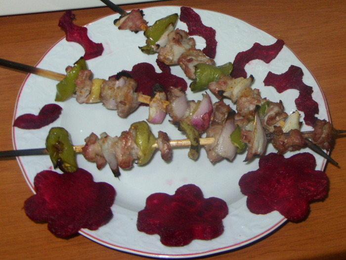 frigarui cu sfacla rosie