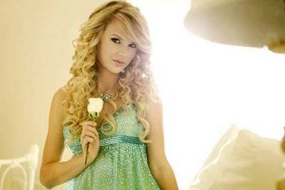 TAYLORSWIFT2 - Taylor Swift