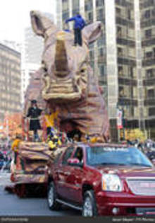 OWTEEOFMXIYJUCSKRJB - ASHLEY TISDALE 81st ANNUAL MACYS THANKSGIVING DAY PARADE