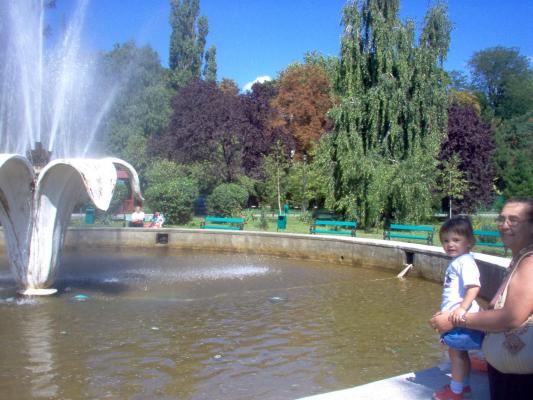 claudia-aug 2006; In Herastrau
