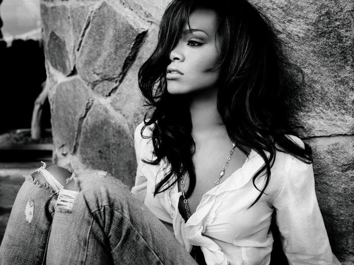 37 - Rihanna