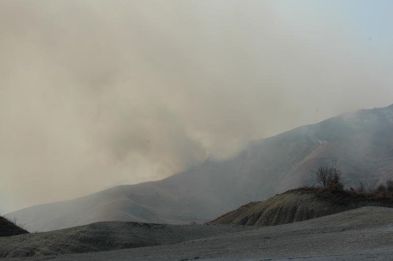 Arde valea - POZE DIN ROMANIA