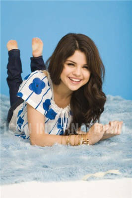 033 - Selena Gomez sedinta foto 3